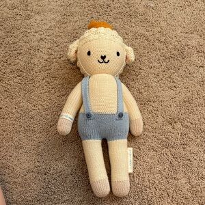 Cuddle + Kind Sebastian Lamb